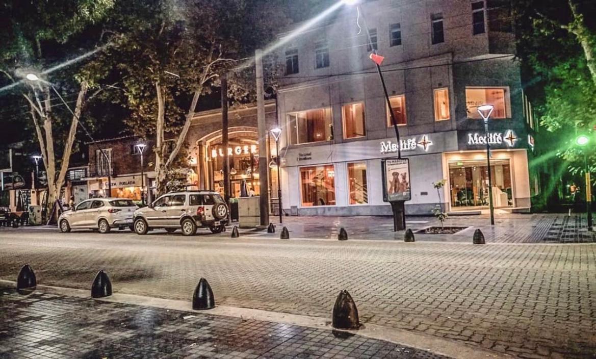 Departamento En Calle Aristides, Mejor Zona Turistica Mendoza Bagian luar foto