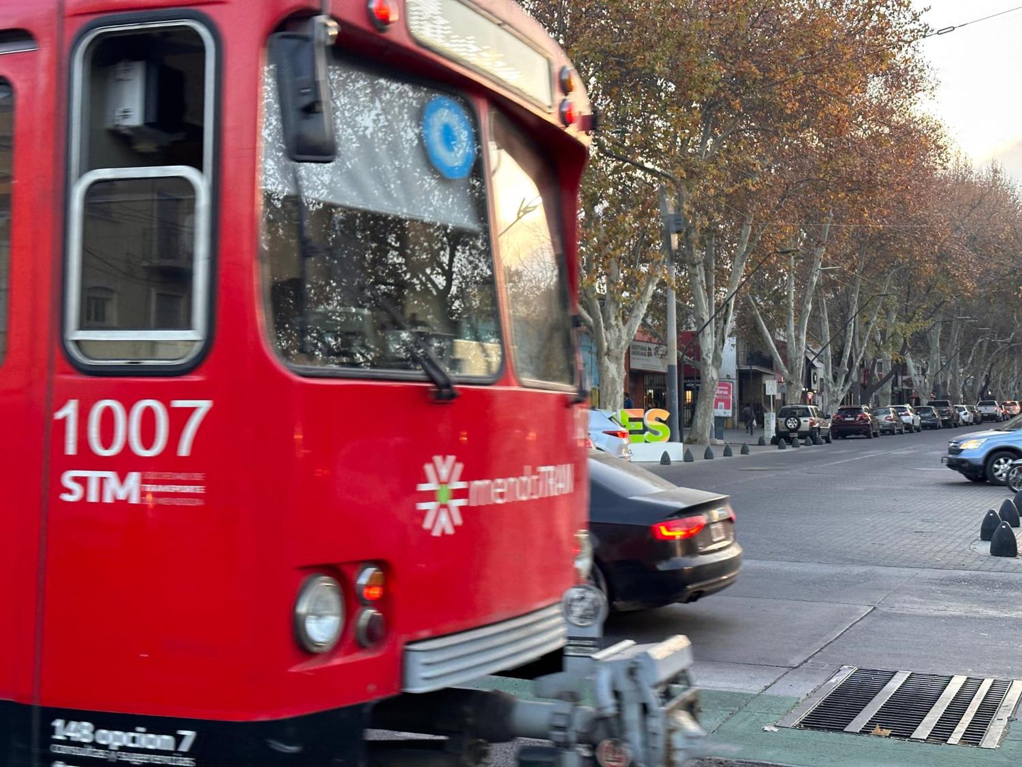 Departamento En Calle Aristides, Mejor Zona Turistica Mendoza Bagian luar foto